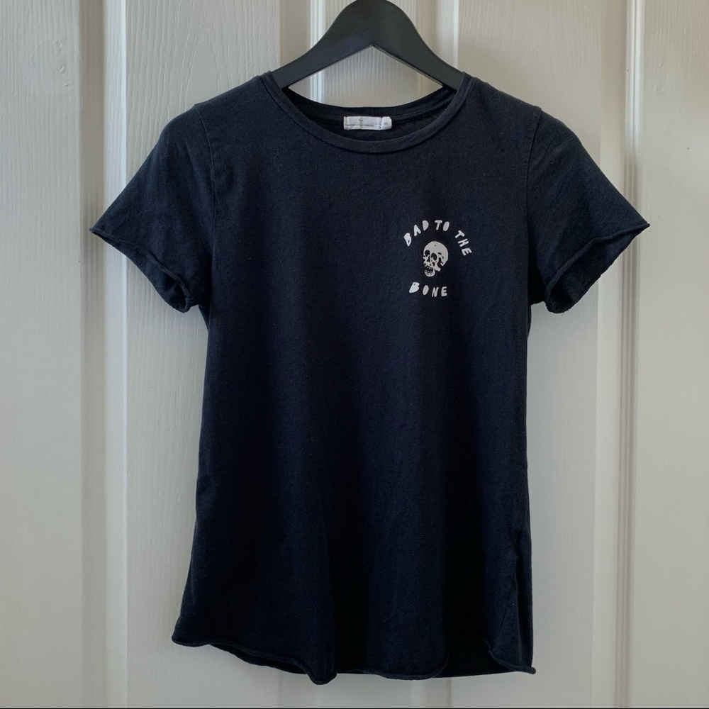 Graphic tee